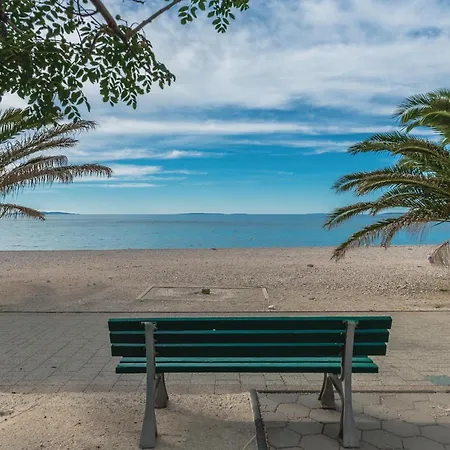 アパート Sidro *