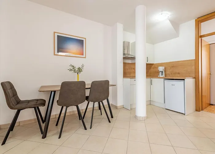 Apartman Sidro *